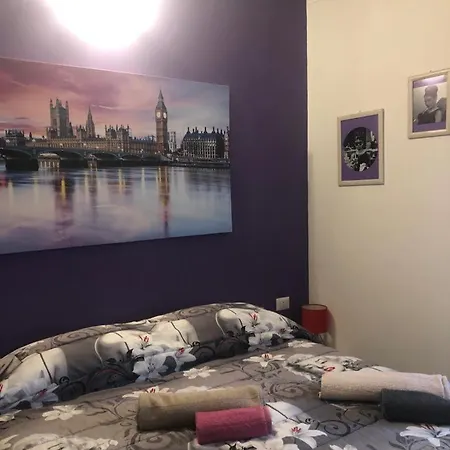 Corso 50 בית הארחה 3*